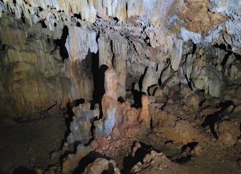 dripstones the Doxa cave